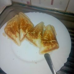 A picture of Sandwich toaster mini cakes.