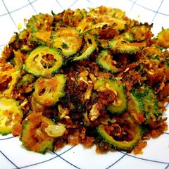 A picture of How to prepare tasty and flavorful sweet Bitter gourd.