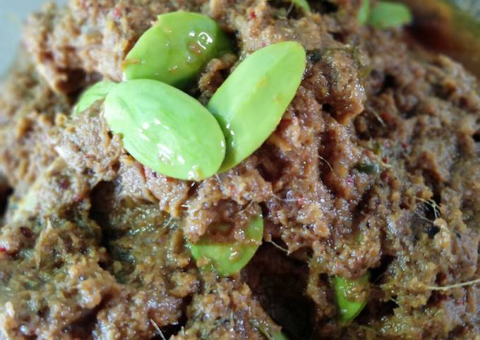 Resipi Rendang Daging Cili Hijau Petai Oleh Nur Cookpad