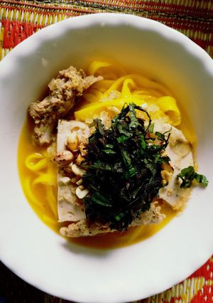 Hình của món Mì quảng.