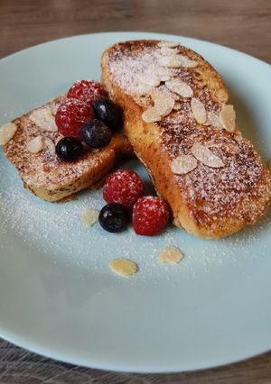 French Toast, az édes bundáskenyér recept fotója