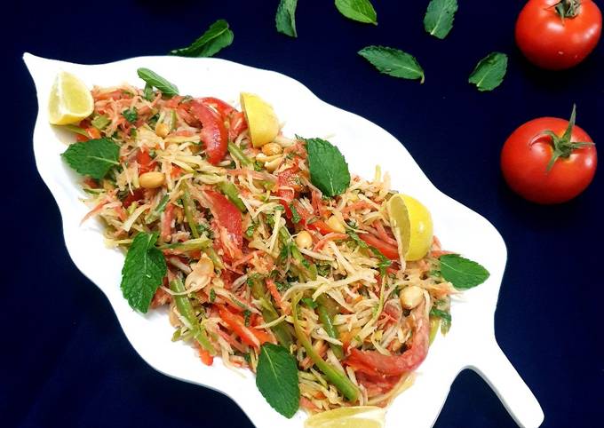 Thai Green Papaya Salad