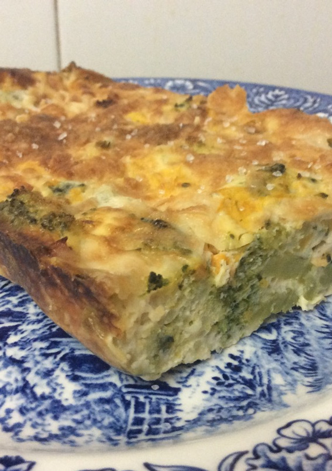 Una foto de Pastel de brócoli 🥦🥚🧀