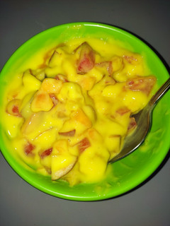 A picture of Custard fruit salad 🧑‍🍳🍹.