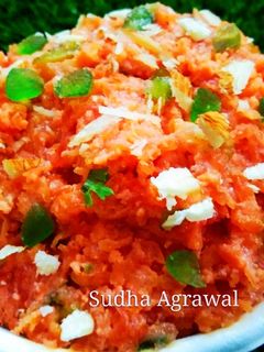 गाजर का हलवा (gajar ka halwa recipe in Hindi) रेसिपी मुख्य फोटो