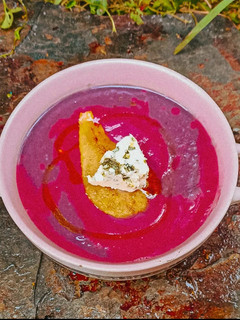Foto principal de Crema de lombarda con pera y queso azul