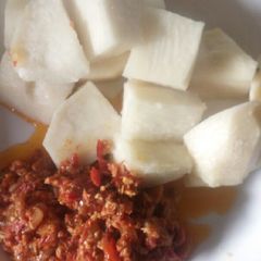 A picture of Boiled yam and Egg source.