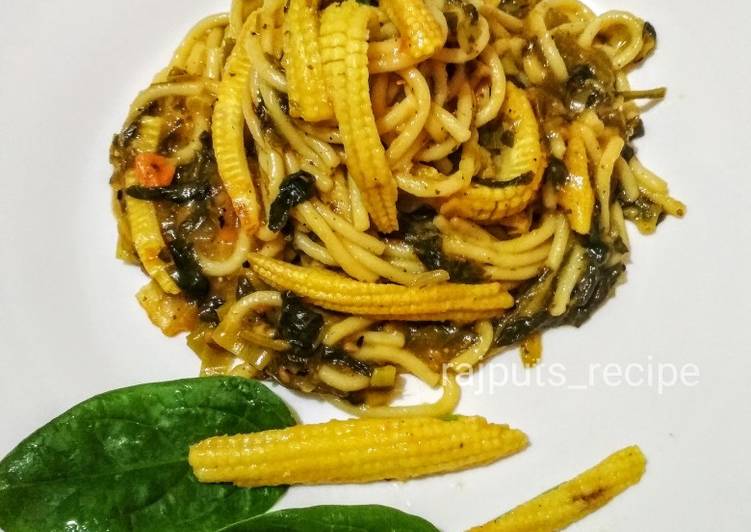 Spaghetti Spinach tomato sauce with babycorn