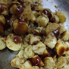 Sweet potato chaat A picture of Sweet potato chaat.
