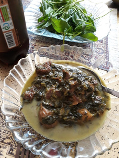 عکسی از دستور خورش آلو اسفناج