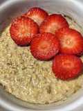 Porridge de praliné con fresas 🍓