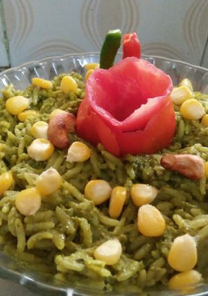 A picture of Palak corn pulav.
