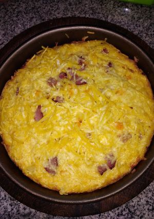 Una foto de Estilo carbonara súper fácil (con fideos reciclados)