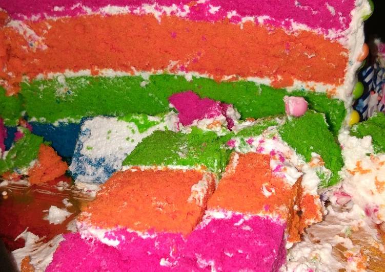 Rainbow cake kukus manis manja