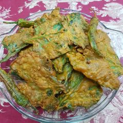 A picture of Palak ke pakode.