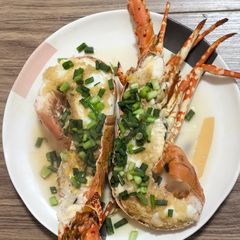 A picture of Lazy Chinese Steam Garlic Lobster.