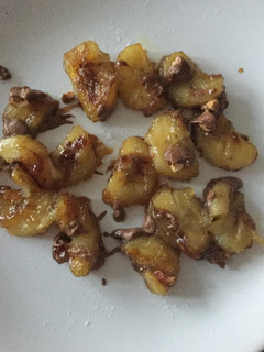 A picture of Banana dessert in a minute🍌.