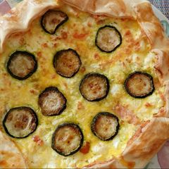 A picture of Feta, smoked salmon and courgette pie.