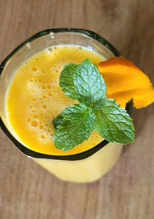 A picture of Mango lassi.