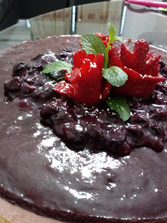Una foto de Cheesecake frutos rojos🍒🍇🍓🍑