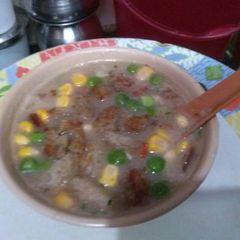 A picture of Mixed veggies soup.