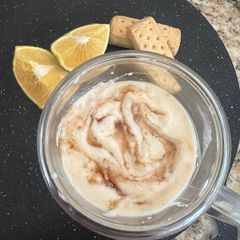 A picture of Orange semolina pudding.
