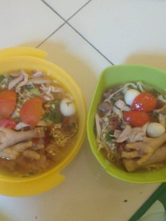 Foto resep Soto Ceker Telur Puyuh