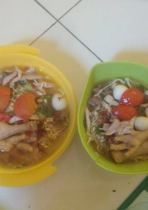Foto resep Soto Ceker Telur Puyuh