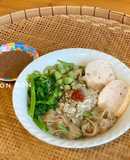 Bánh Đa Cua Rau Nhút