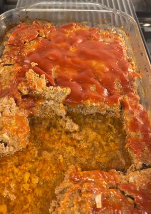 A picture of Meatloaf.