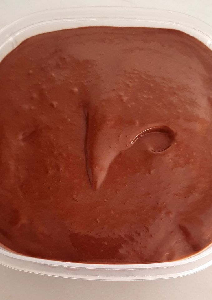 Una foto de Crema de cacao con nueces casera