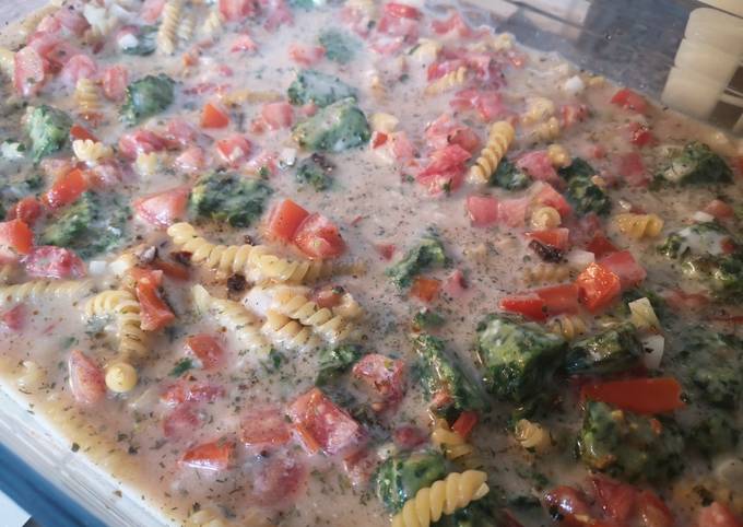 One-Pot Pasta Tomate-Spinat