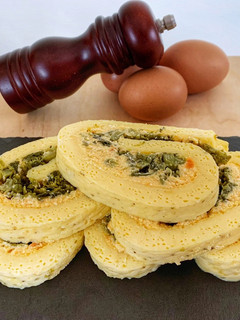 Foto di Rotolo di frittata con ricotta alle carote e cime di rapa