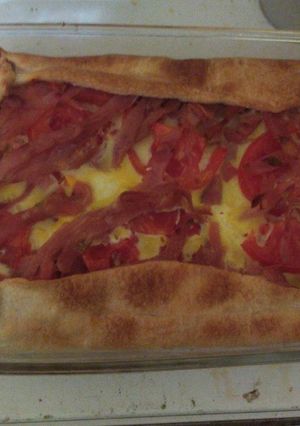 Una foto de Tarta de Jamón, Queso y Huevo