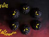 Cupcakes de monstruos negros para Halloween