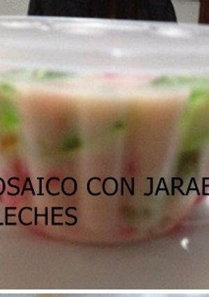 Una foto de Gelatina tres leches