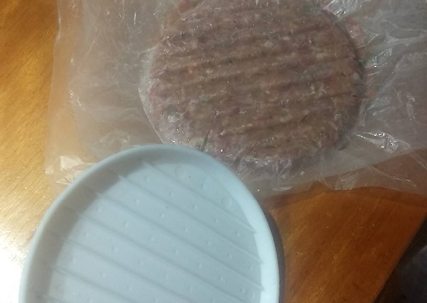 Hamburguesas caseras a la mostaza y finas hierbas