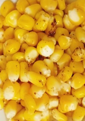 स्वीट कॉर्न चाट(sweet corn chaat masala recipe in hindi) रेसिपी मुख्य फोटो