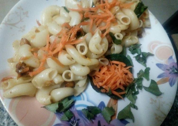 Recipe of Super Quick Homemade Carrot macaroni