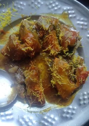 ઘૂઘરા (Ghughra Recipe In Gujarati) રેસીપી મુખ્ય ફોટો