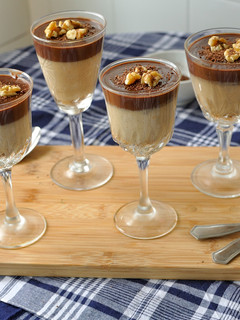 Foto principal de Copa de crema de nueces y chocolate