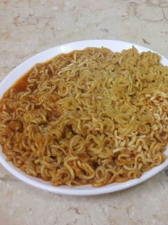 صورة لوصفة اندومي😍😍