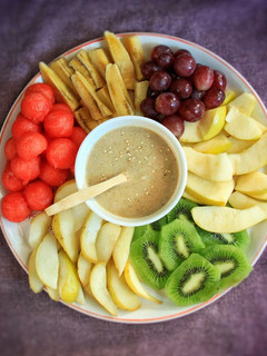 Una foto de Frutas con Tahini Dulce Casero