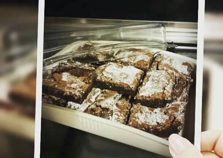 Recipe of Super Quick Homemade AMIEs easy BROWNIEs