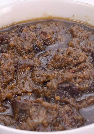 A picture of Ofada Rice sauce.