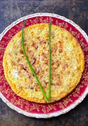 Una foto de Tortilla de garbanzos y cebolla 🥚🫘🧅 más de 30 gramos de proteína 💪🏼 comida resuelta y opción vianda