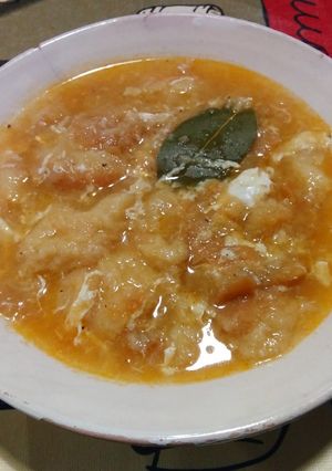 Foto principal de Sopa castellana o sopa de ajos