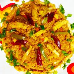 A picture of Schezwan Paneer & Veg Fried rice.