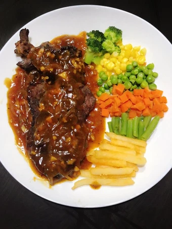 Langkah Gampang Membikin Resep Beef steak with bbq sauce yang Bikin Ngiler Anti Ribet, Uenak Banget