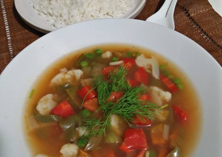 Vegetables stew with rice